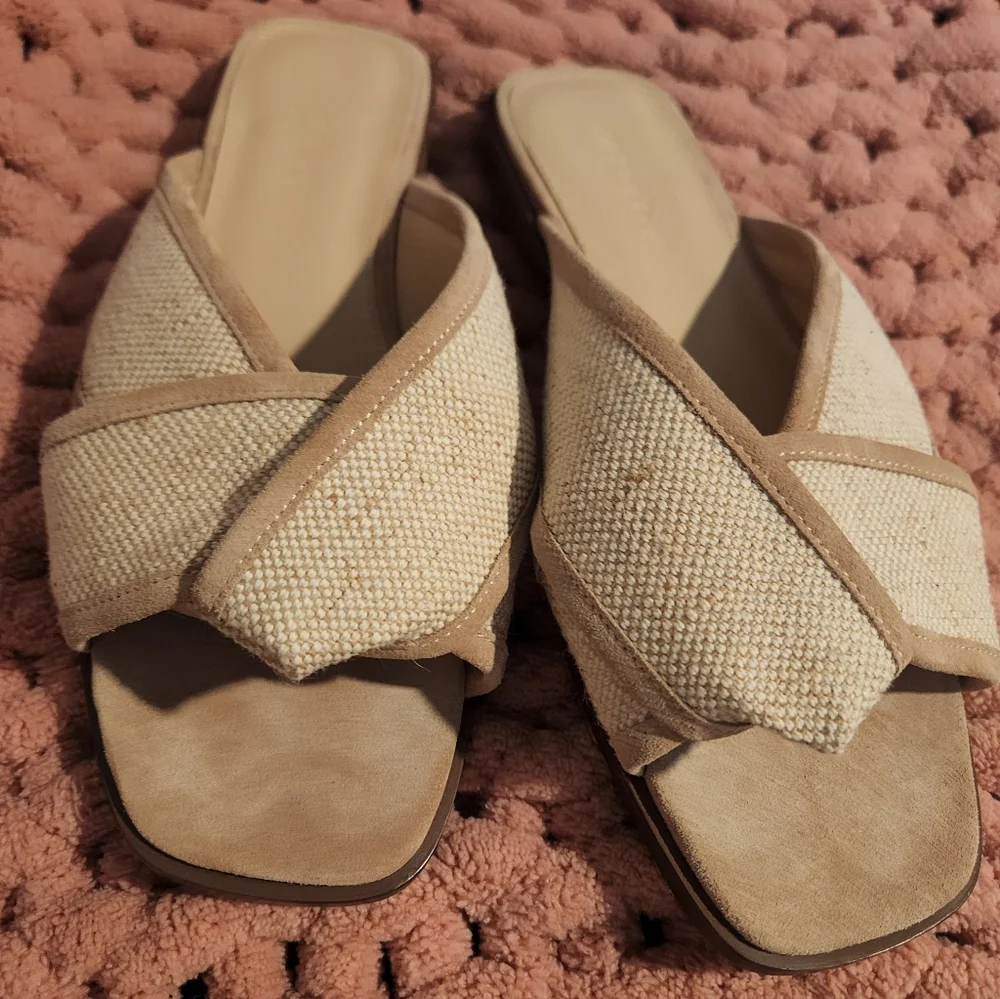 J. McLaughlin Tan and Cream Sandals